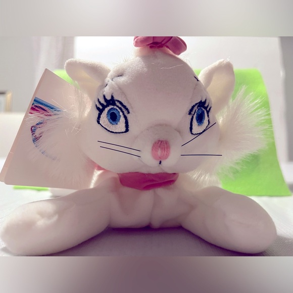 NEW! Disney Store “Marie” Aristocats Cat Plush Bean Bag Plush Toy Set NWT - Picture 2 of 4